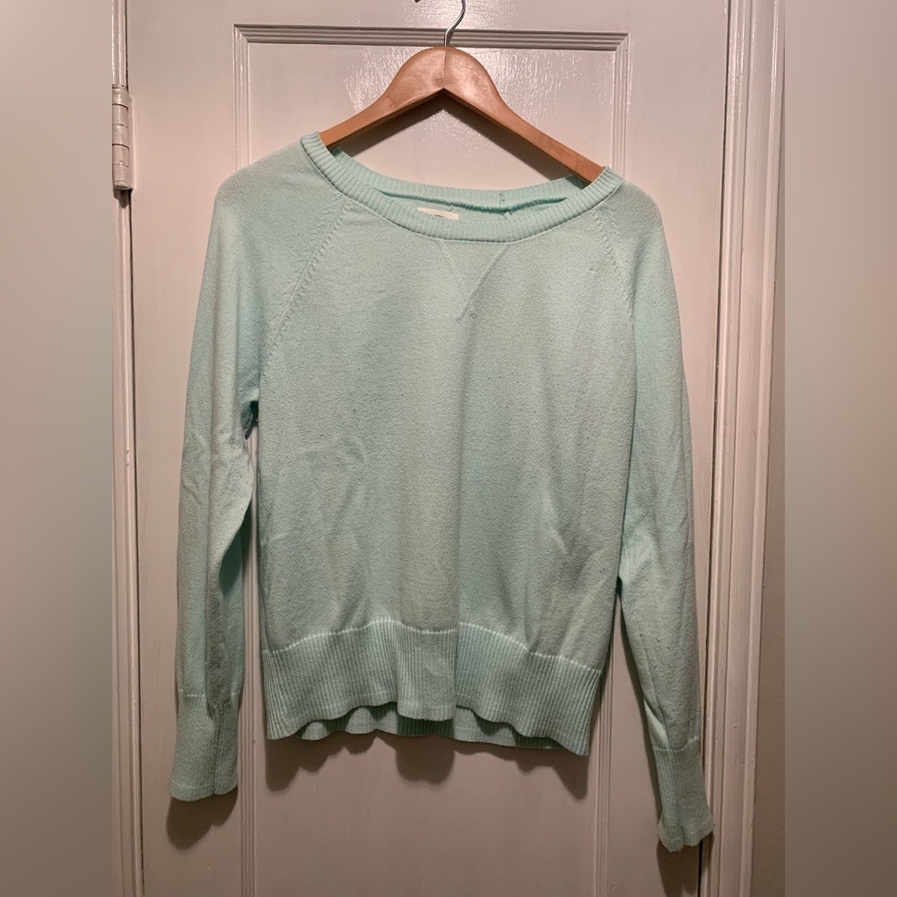 Old Navy Light Mint Green Women's Classic Crew Neck Sweater L Preppy Casual Y2K